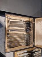 Oude bestekset en dienblad jaren '50-'60, Ophalen