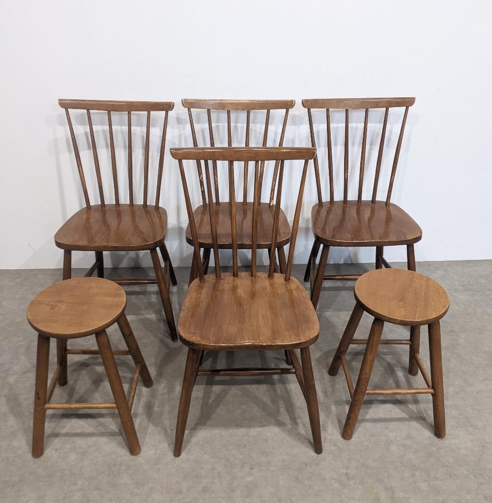 Quatre chaises vintage à barreaux & 2 tabourets, Enlèvement