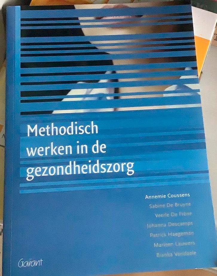 Annemie Coussens - Methodisch werken in de gezondheidszorg, Livres, Science, Enlèvement