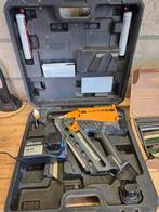 Bostich gasnagelpistool, Doe-het-zelf en Bouw, Ophalen