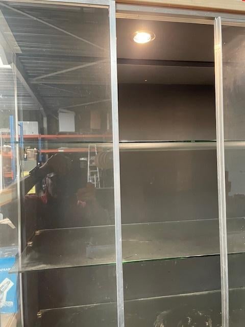 armoire de fenêtre, Articles professionnels, Aménagement de Bureau & Magasin | Entrepôt, Rayonnage & Stockage, Enlèvement