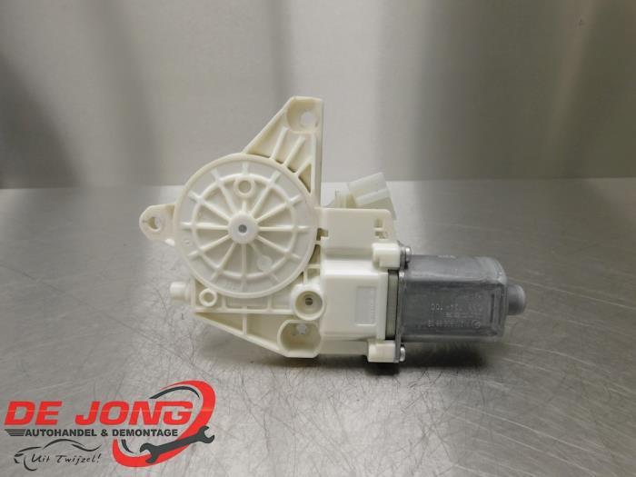 Moteur de vitre portière d'un Mercedes E-Klasse, 3 mois de garantie, Utilisé, -, -