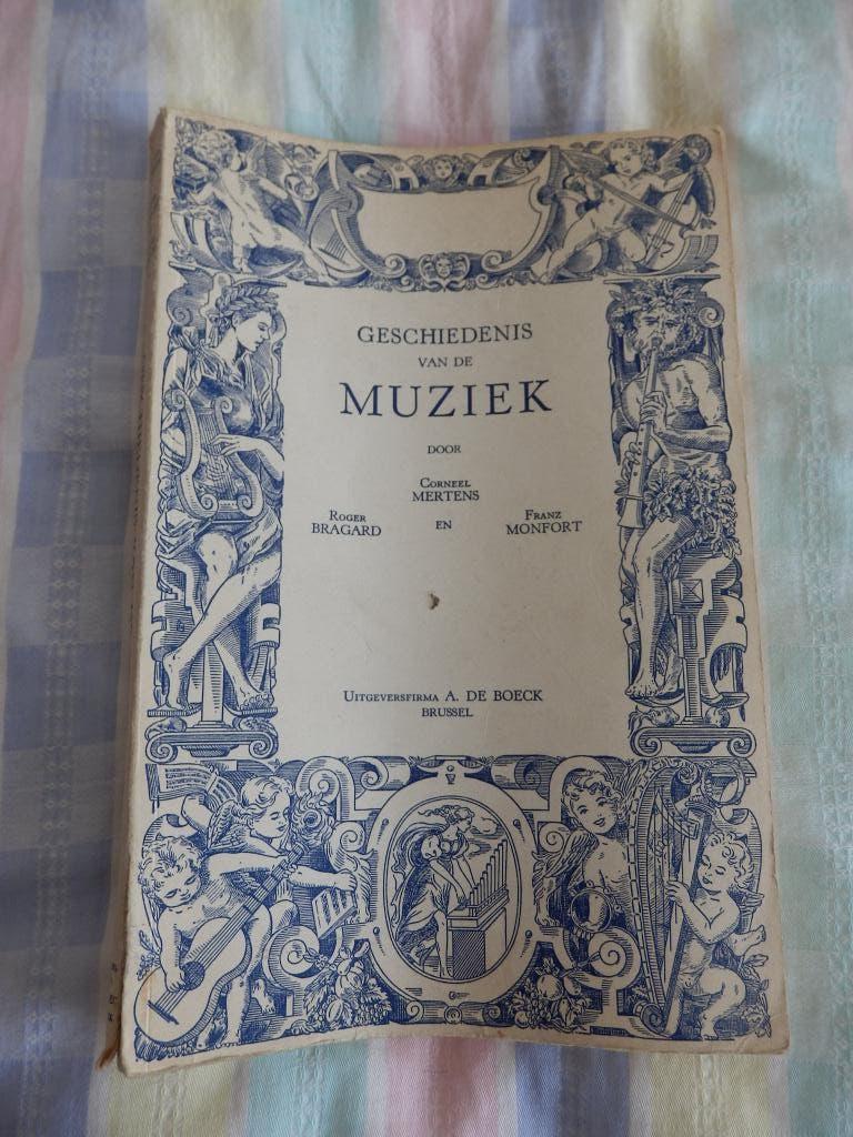 Geschiedenis van de muziek, Boeken, Ophalen, Zo goed als nieuw, Genre of Stijl, Corneel Mertens