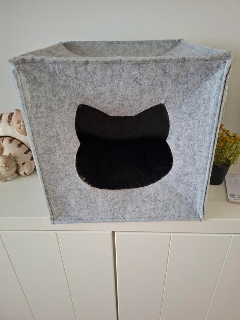 Grijs vilten slaaphuisje met super zacht kussen, Ophalen