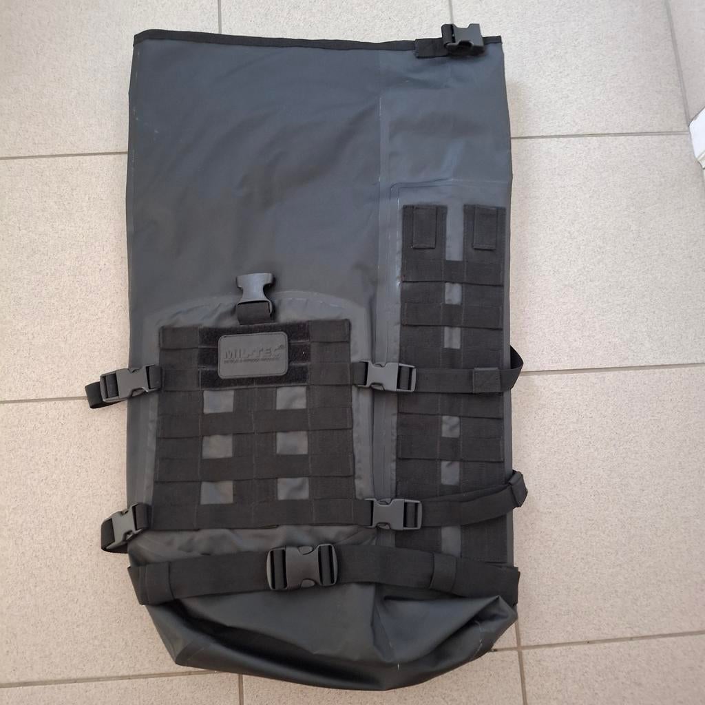 Waterdichte reistas voor motor, Ophalen