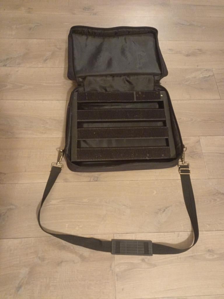 Pedaltrain JR + Softcase, Muziek en Instrumenten, Effecten, Ophalen