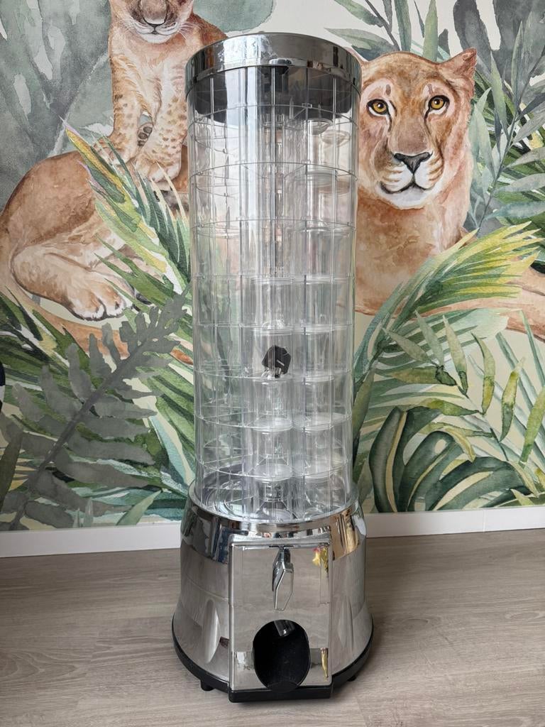 Kauwgomballen automaat, Enlèvement