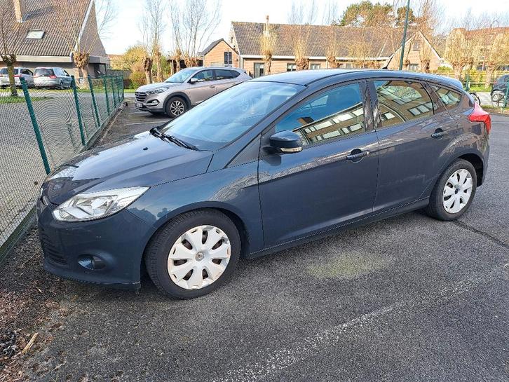 Ford Focus, Autos, Ford, Particulier, Focus, Diesel, 5 portes, Boîte manuelle, Argent ou Gris, Gris, Tissu
