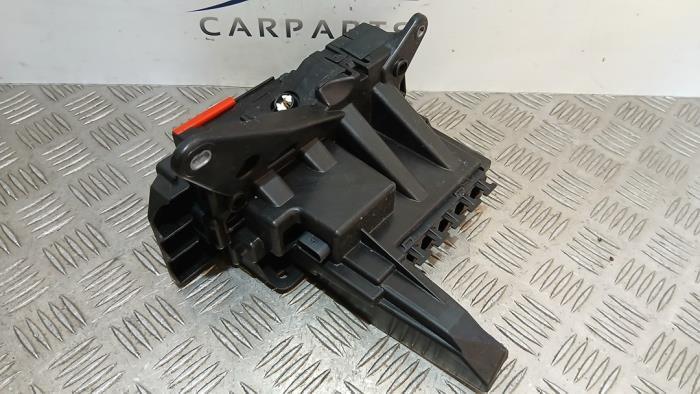 Zekeringkast van een Mercedes C-Klasse, Gebruikt, -, Ophalen of Verzenden, -