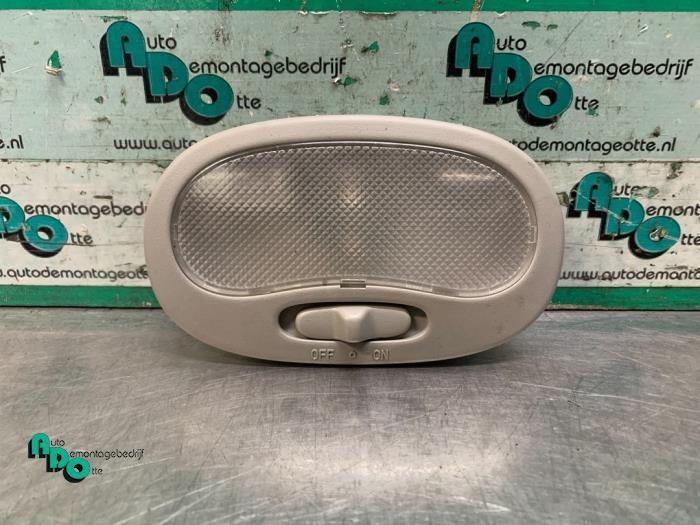 Eclairage intérieur avant d'un Chevrolet Kalos (Kalos 02-), Autos : Pièces & Accessoires, Éclairage, Chevrolet, Utilisé, 3 mois de garantie