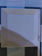 Vaisselle de restaurant, Enlèvement, Utilisé, Assiettes(s)