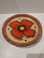 schaal Jan van erp ,  rode bloem en bruine fat lava keramiek, Enlèvement ou Envoi