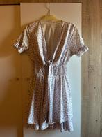 Jurk met bloemetjes, Kleding | Dames, Jurken, Ophalen, Paars, Maat 34 (XS) of kleiner, Moggy’s