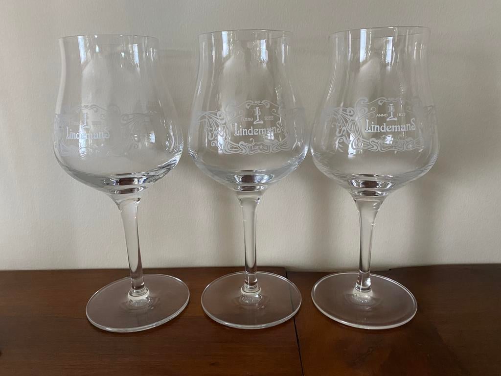 3 bierglazen Lindemans, Verzamelen, Glas en Drinkglazen, Ophalen, Zo goed als nieuw