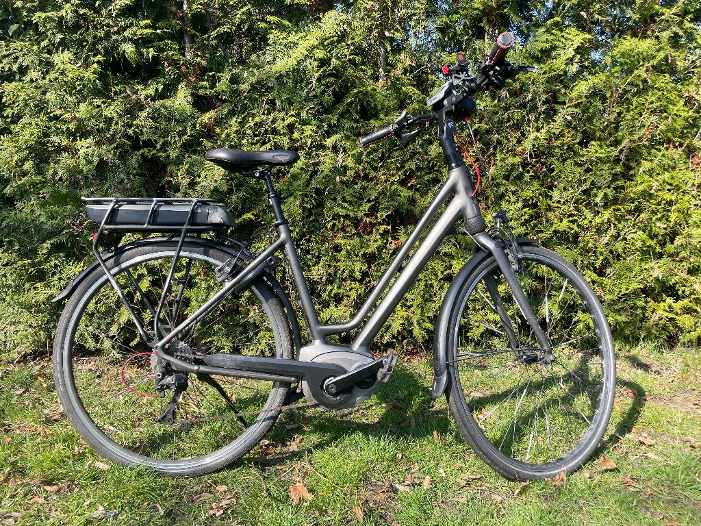 KOGA dames elektrische fiets, Fietsen en Brommers, Elektrische fietsen, Gebruikt, 47 tot 51 cm, 50 km per accu of meer, Ophalen