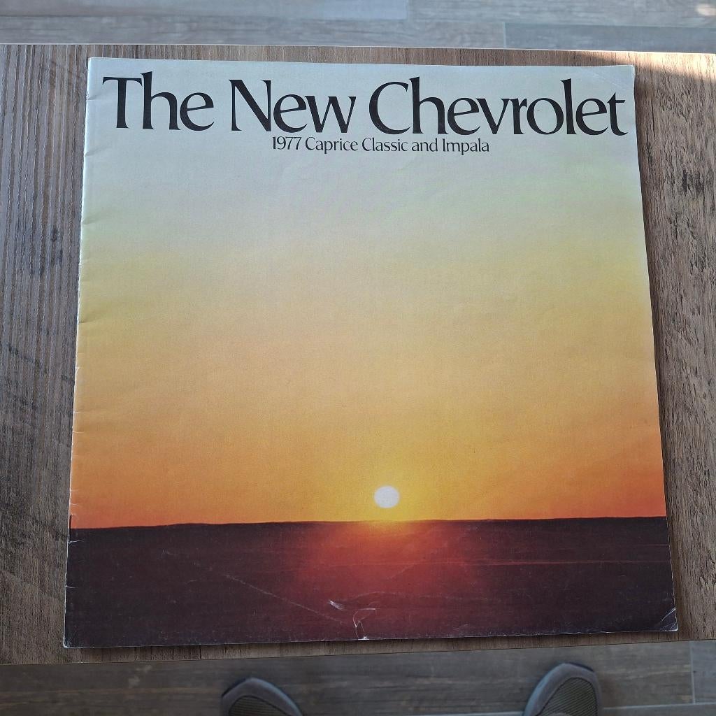 The New Chevrolet 1977 Caprice Classic and Impala, Ophalen of Verzenden, Nieuw, Chevrolet