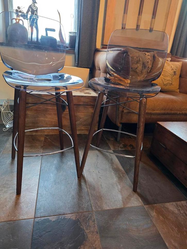 2 chaises de bar design "Bonaldo", Maison & Meubles, Tabourets de bar, Métal, Enlèvement