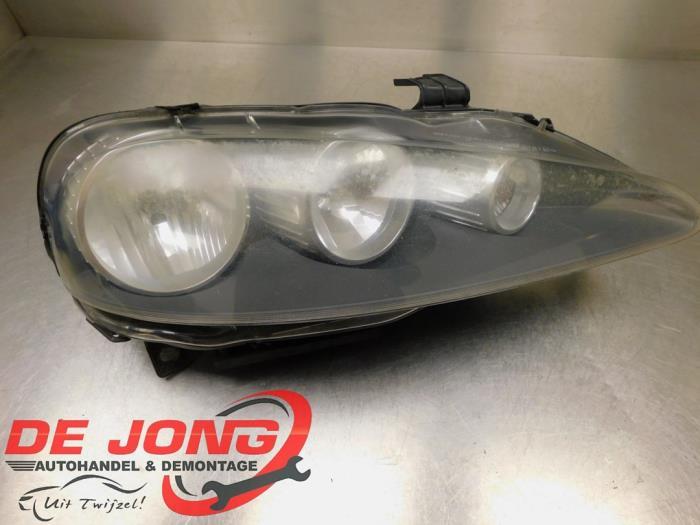 Phare droit d'un Alfa Romeo 147, -, 3 mois de garantie, Utilisé, Alfa Romeo