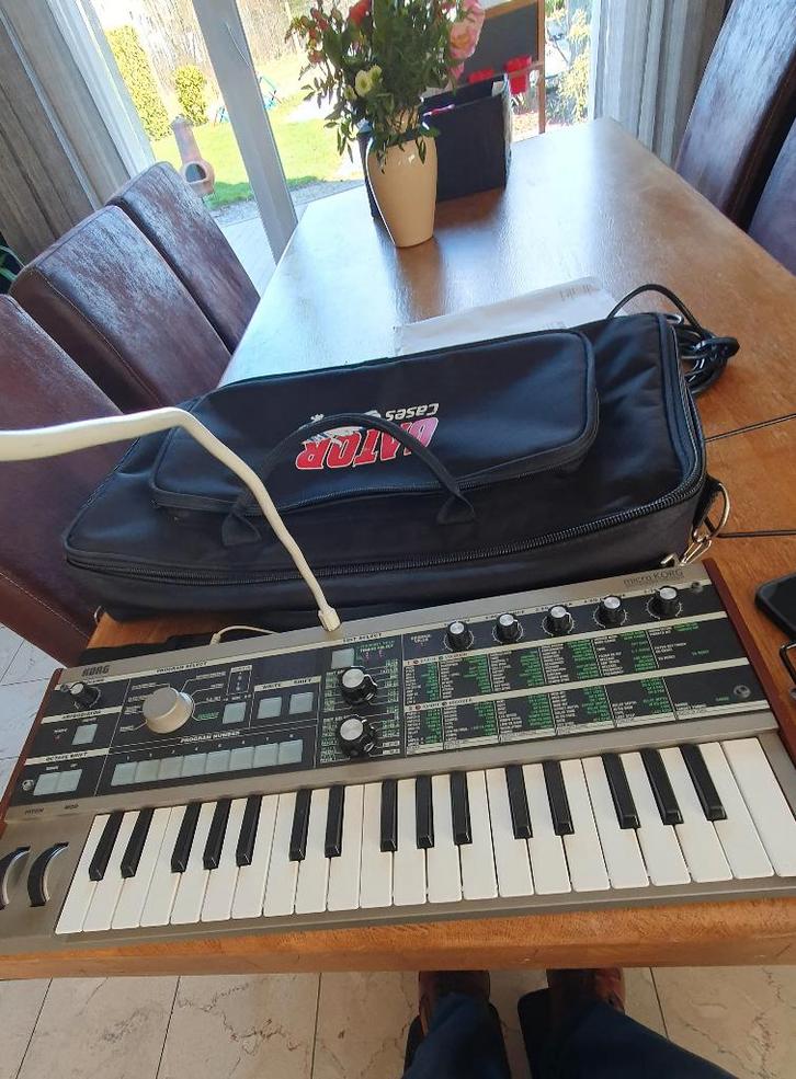 Synthétiseur/vocodeur Microorg, Musique & Instruments, Synthétiseurs, Utilisé, 49 touches, Korg, Avec connexion MIDI, Enlèvement