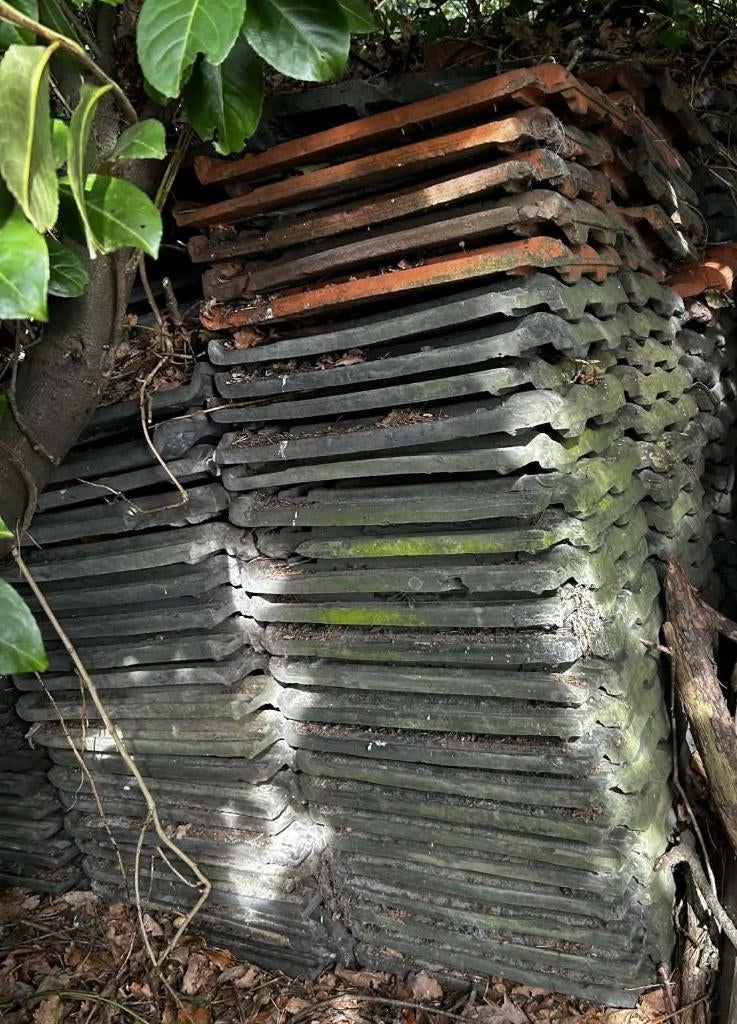 GRATIS af te halen: dakpannen, Doe-het-zelf en Bouw, Dakpannen en Dakbedekking, Ophalen, Gebruikt, Dakpannen