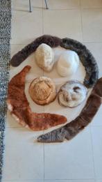 Hoofddeksel in bont & bijhorende stola, Ophalen