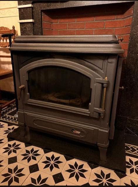 Mazout kachel, Ophalen, Zo goed als nieuw