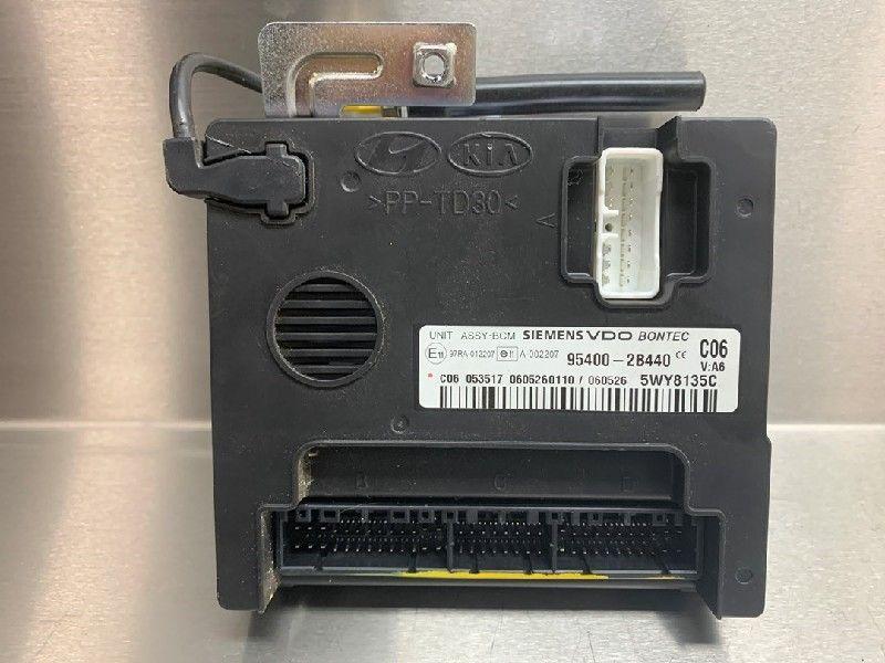 ORDINATEUR DE BORD Hyundai Santa Fe II (CM) (|954002B440|), Utilisé, Hyundai