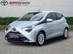 Toyota Aygo x-play II+cam+androidauto+carplay, Autos, Achat, Euro 6, USB, Autres couleurs