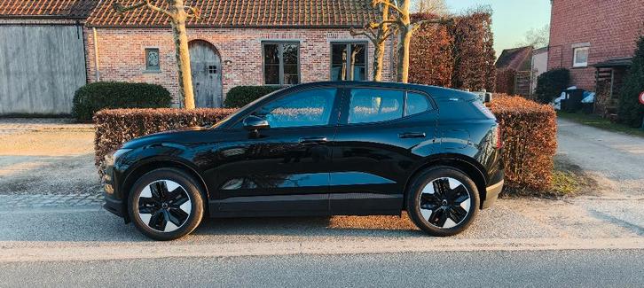 Volvo EX30 Core – Single Motor – 51 kWh – Onyx Black, Auto's, Volvo, Particulier, EX30, ABS, Achteruitrijcamera, Adaptieve lichten