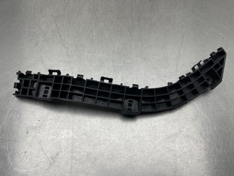 SUPPORT PARE-CHOCS ARRIÈRE DROIT Suzuki Vitara (LY / MY), Autos : Pièces & Accessoires, Utilisé, Suzuki