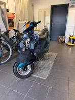 Motorbrommer 125cc, Fietsen en Brommers, Brommers | Overige merken, Ophalen, Klasse A (25 km/u), 125 cc, Zo goed als nieuw