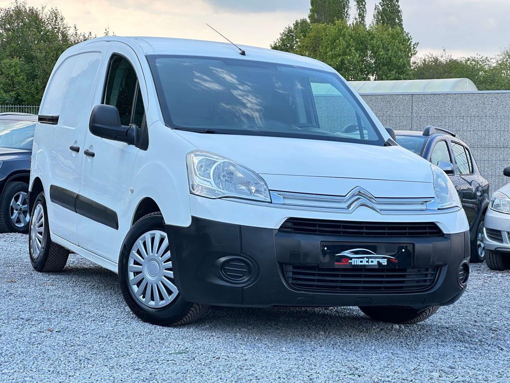 Citroën Berlingo 1.6 HDi • UTILITAIRE • PRIX HTVA 4950, Autos, Euro 5, Achat, 90 ch, Entreprise