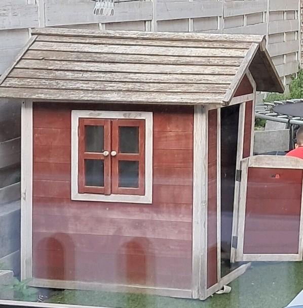 Cabanon de jardin pour enfants (endommagé ; à réparer), Jardin & Terrasse, Abris de jardin, Enlèvement