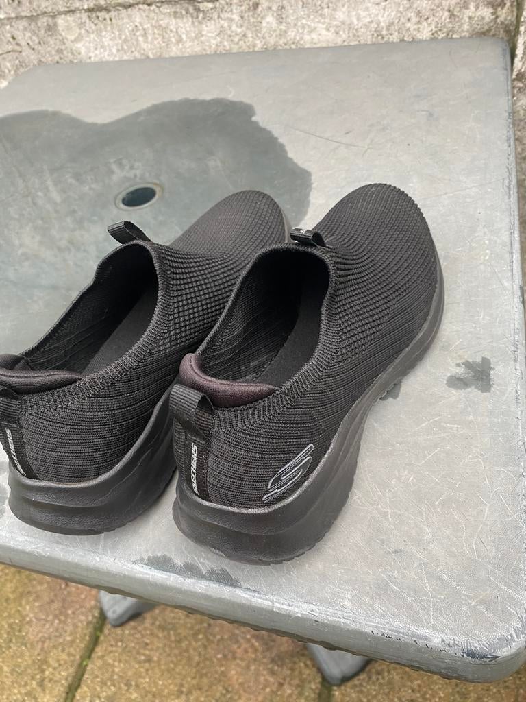 SKECHERS 👩🏻‍🦰 IN NIEUW 👌STAAT, Ophalen of Verzenden, Zo goed als nieuw