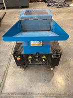 Shredder crusher machine, Ophalen