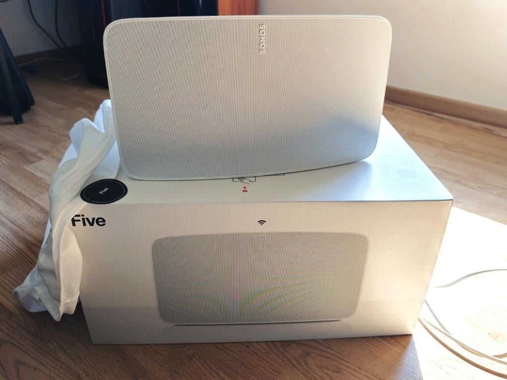 Sonos Five, Enlèvement ou Envoi, 60 à 120 watts, Comme neuf, Haut-parleur central