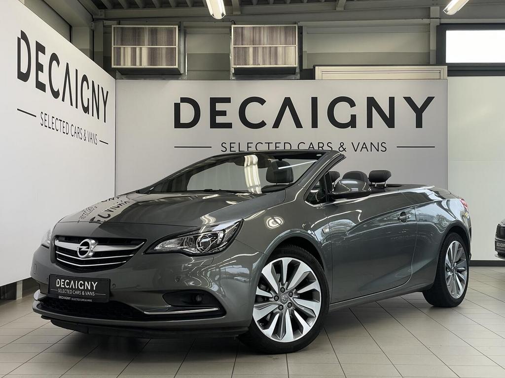Opel Cascada 1.6T SIDI *Camera*Xenon lampen*Zetelverwarming, Auto's, Opel, Cabriolet, Bedrijf, 5 deurs, Cascada