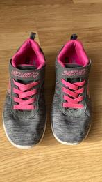 Baskets taille 31, Enfants & Bébés, Accessoires de mode pour enfants, Enlèvement, Utilisé