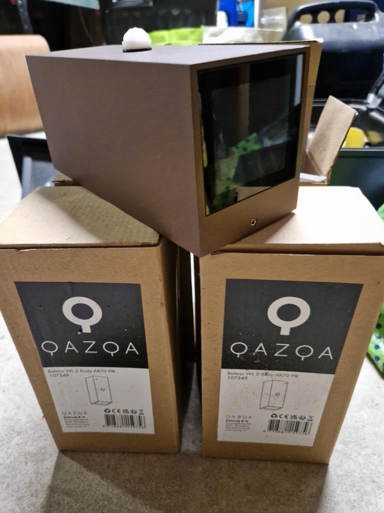 4 lampe/Appliques murales avec détecteur Qazqa neuf !!, Jardin & Terrasse, Enlèvement