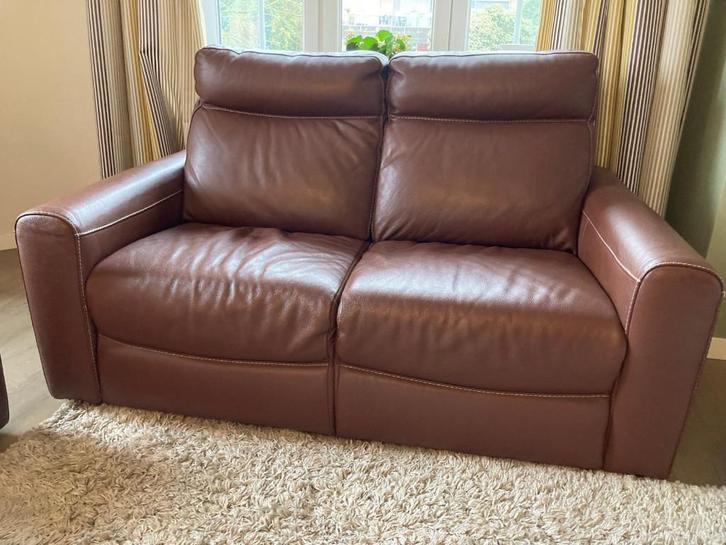 Canapé 2 places en cuir par Chateau d'Ax, Maison & Meubles, Canapés | Salons, Comme neuf, Banc droit, Deux personnes, 150 à 200 cm