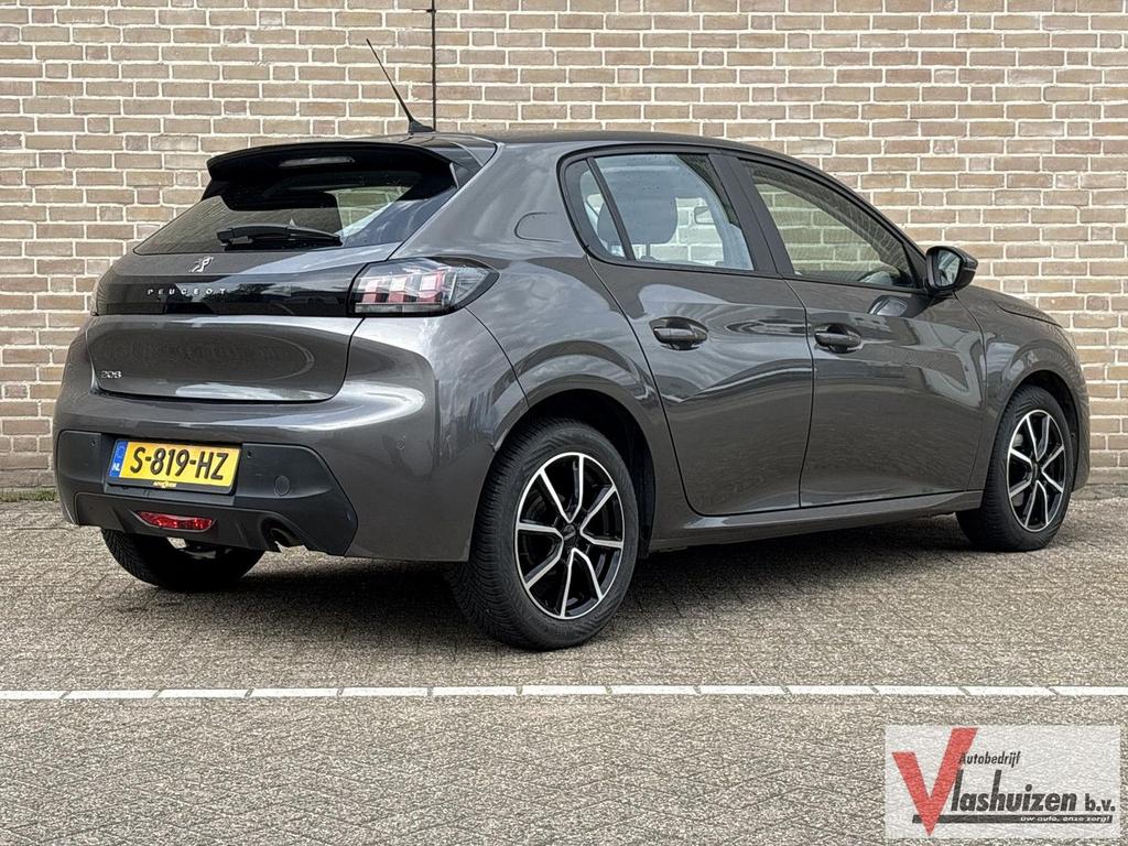 Peugeot 208 1.2 PureTech Active | € 8.200,- NETTO! | Navi |, Handgeschakeld, Zilver of Grijs, Stadsauto, 122 g/km