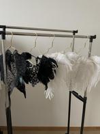 Lot de 5 capes enveloppantes à plumes, Enlèvement ou Envoi, Neuf