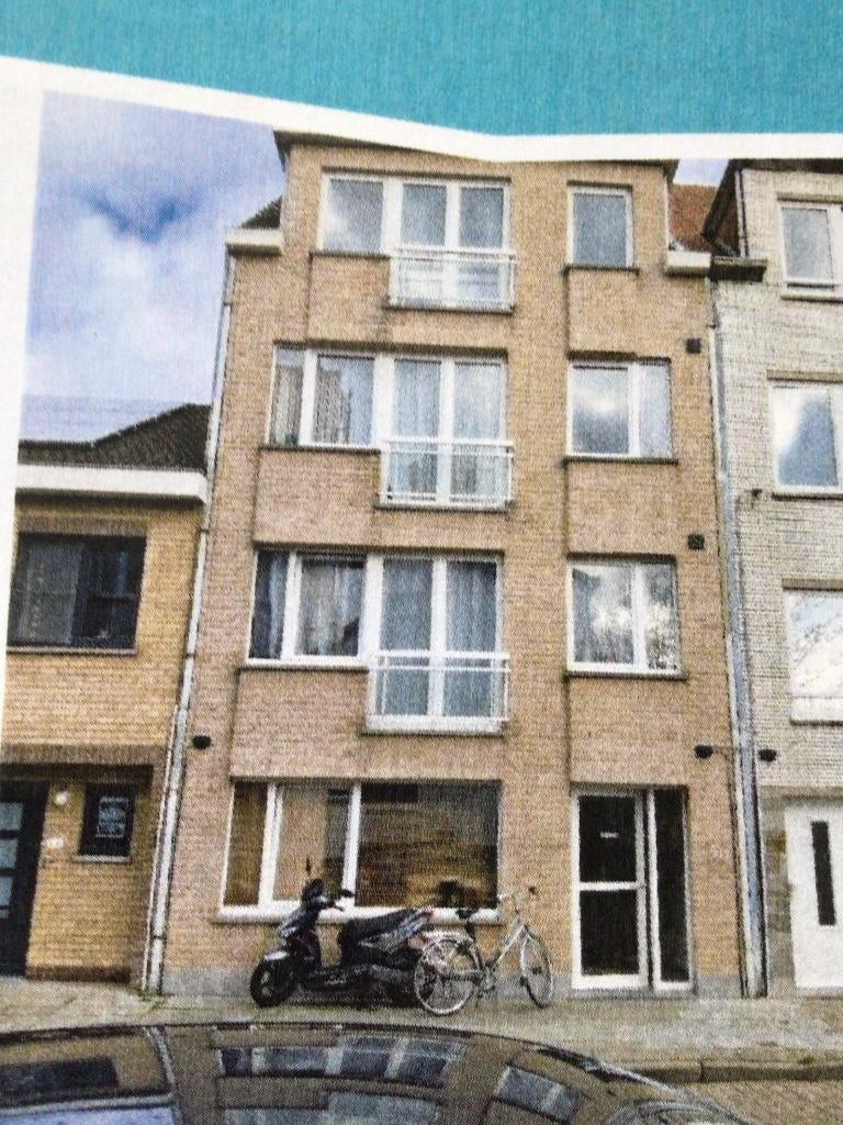 Immeuble d'appartements à vendre, 21 pièces, Ostende, Jusqu'à 200 m², Autres types