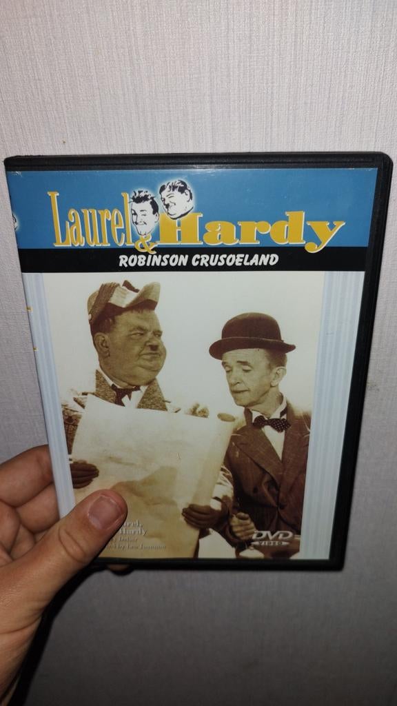 Laurel et Hardy Robinson Crusoeland, CD & DVD, DVD | Classiques, Comme neuf, Comédie, 1940 à 1960, Tous les âges, Enlèvement ou Envoi