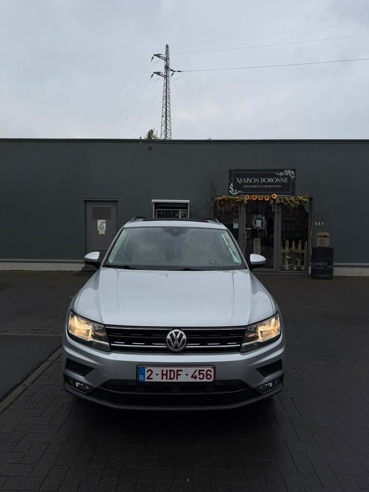 Volkswagen tiguan 4motion, Autos, Volkswagen, Particulier, Tiguan, 4x4, Adapté aux personnes handicapées, ABS, Airbags, Air conditionné