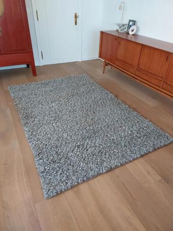 Tapijt 230 x 160 cm beschikbaar voor biedingen