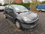 Ford fiesta 1.4 benzine 2008 met 167.000 km's, Auto's, Voorwielaandrijving, Stof, Zwart, 4 cilinders