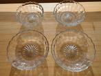 Set van 4 glazen schalen, Ophalen
