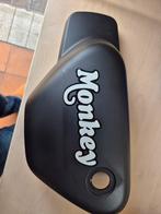 Honda Monkey Z125 zijcover, Ophalen