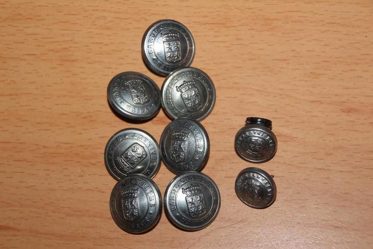 Belgique: 9 boutons de garde-champêtre - Hainaut, Collections, Objets militaires | Général, Autres, Envoi
